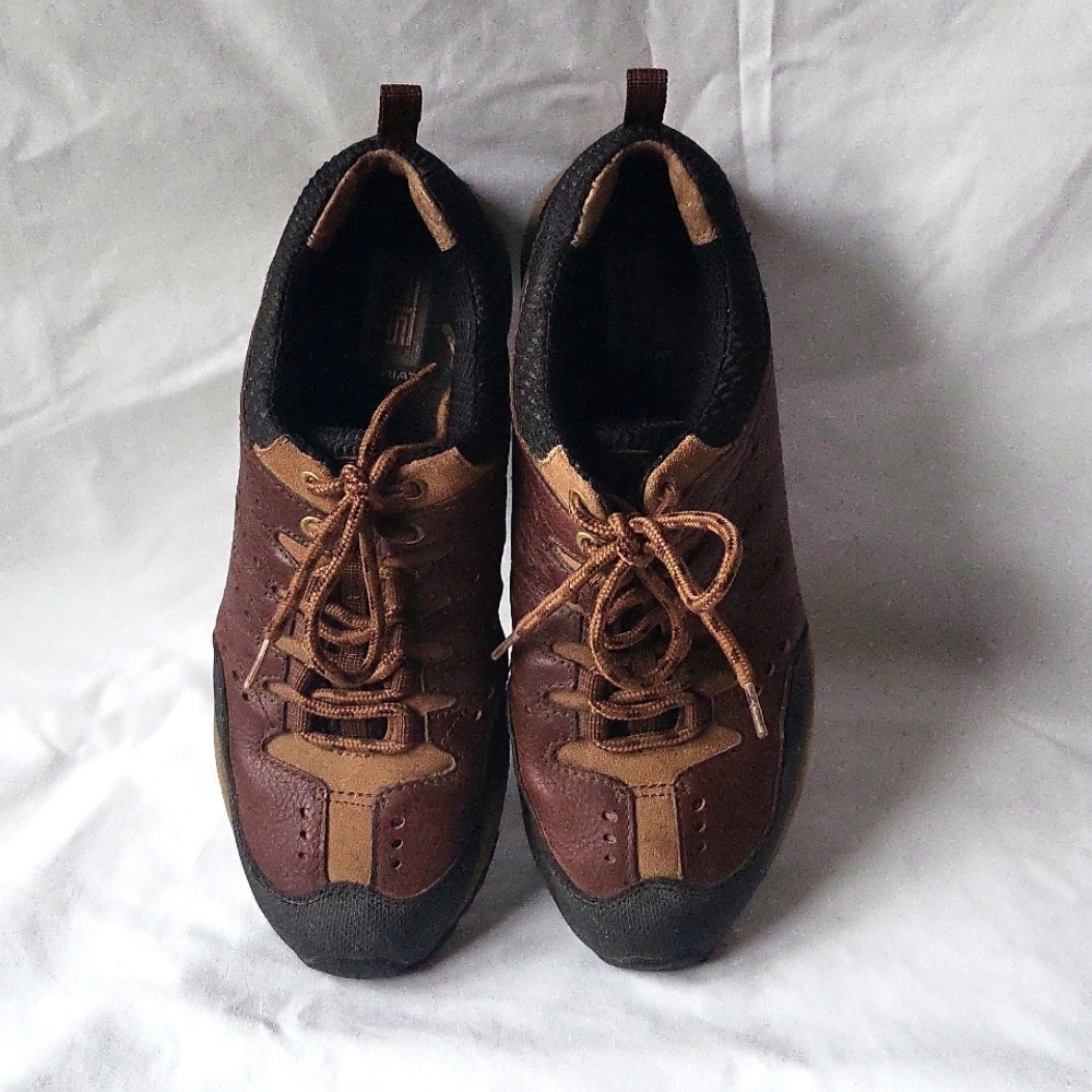 Ariat tennis shoes